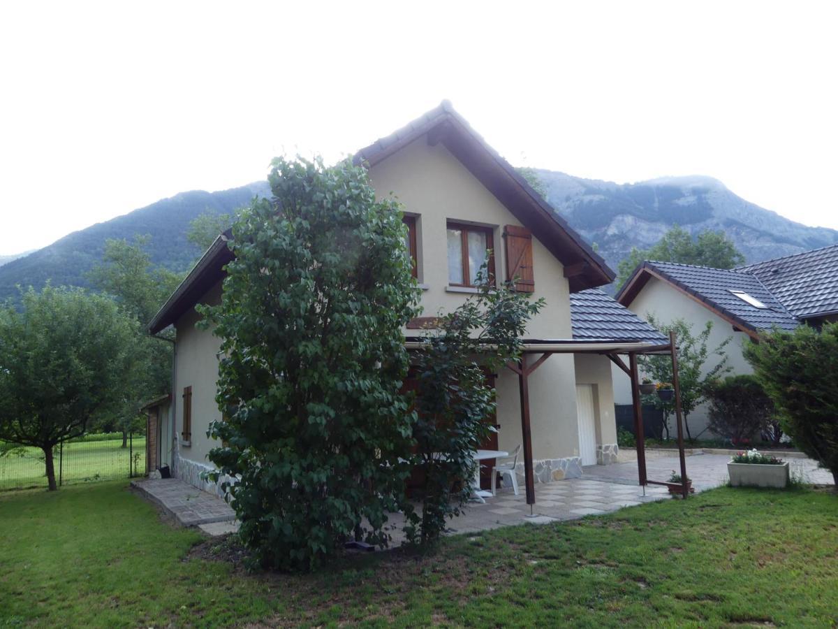 Chalet Les Myosotis Le Bourg-dʼOisans Eksteriør billede